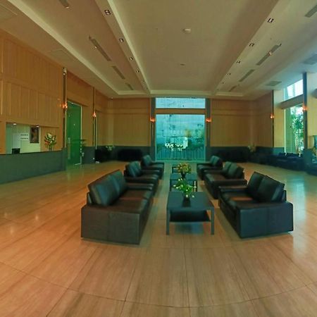 Mayflower Grande Suite Hotel Пхітсанулок Екстер'єр фото