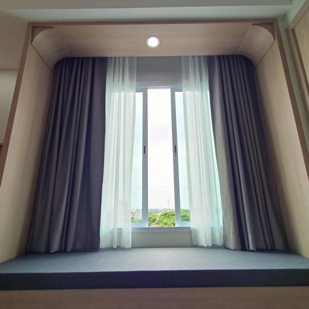 Mayflower Grande Suite Hotel Пхітсанулок Екстер'єр фото